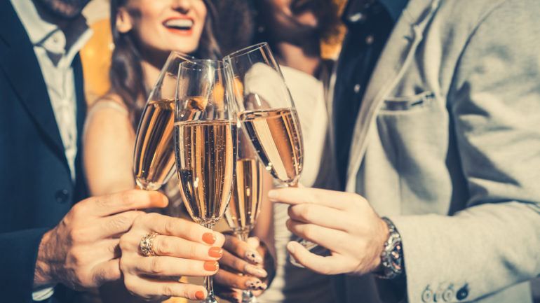 How To Throw an Office Party for an Employee Birthday